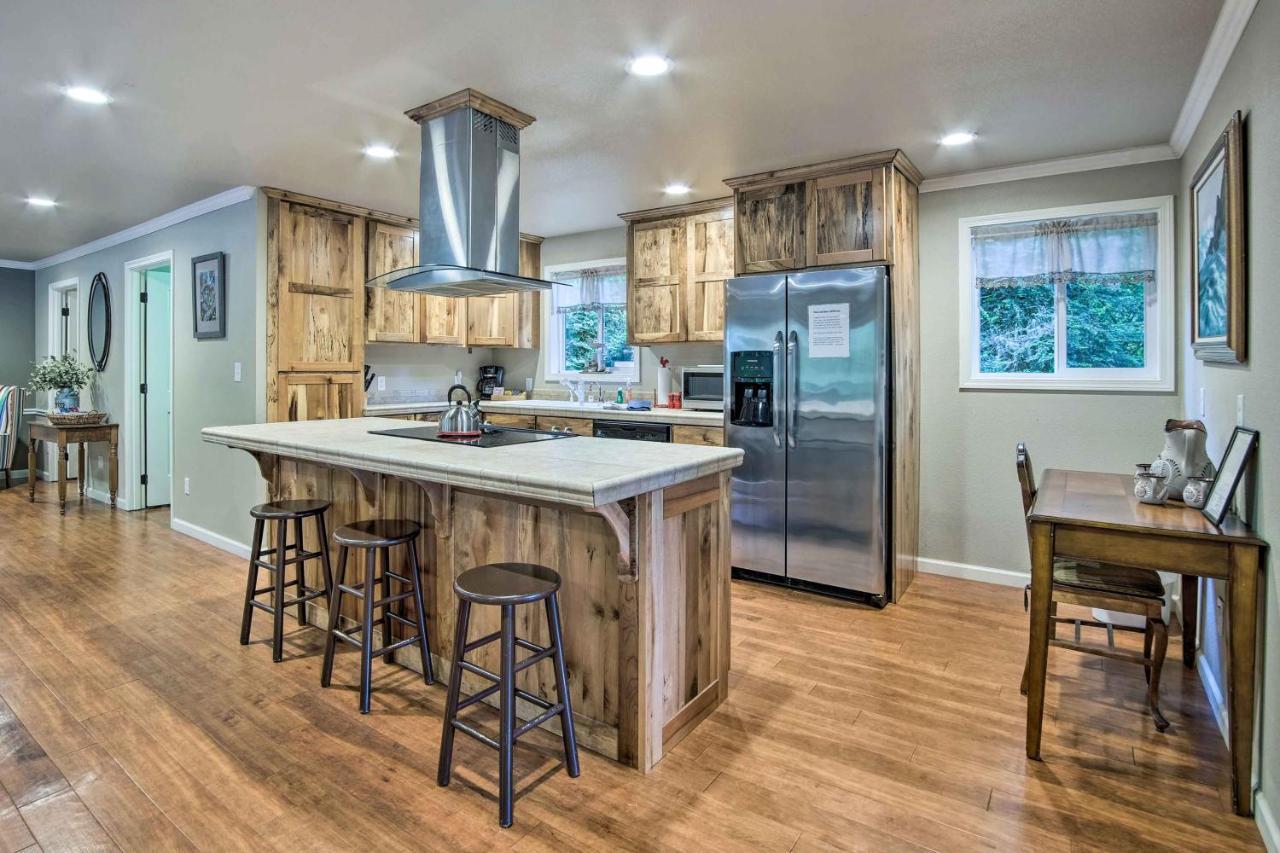 Coos Bay Retreat Less Than 2 Mi To Marina And Casino! Экстерьер фото