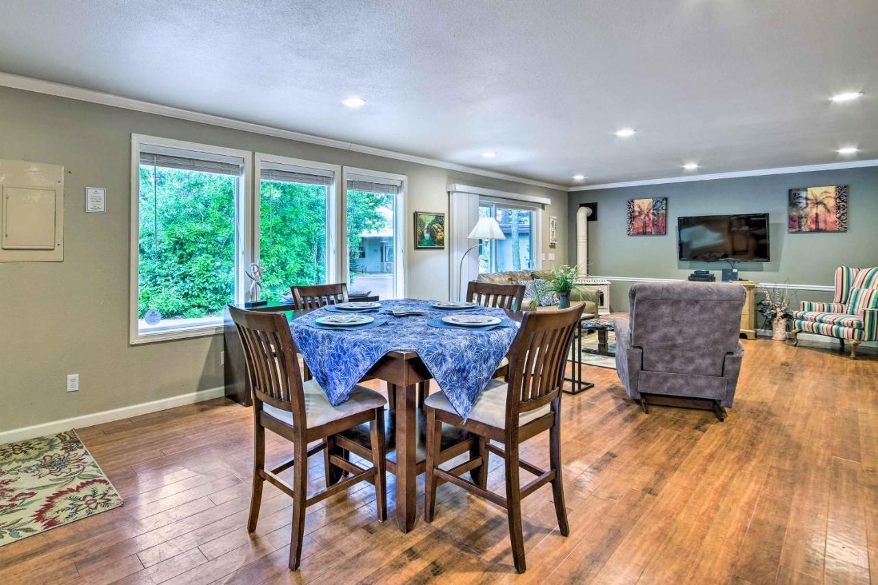 Coos Bay Retreat Less Than 2 Mi To Marina And Casino! Экстерьер фото